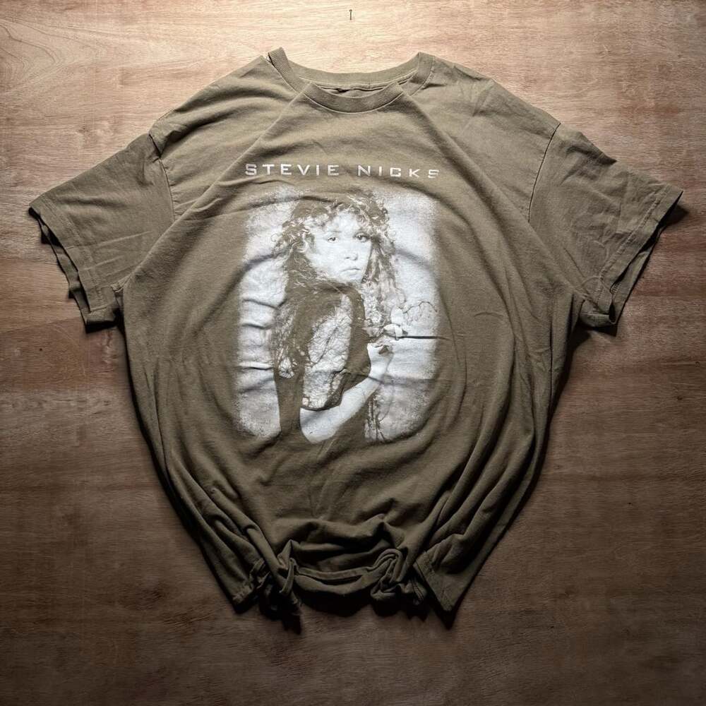 Stevie Nicks Graphic Concert Tour T-Shirt Vintage Faded Olive Brown